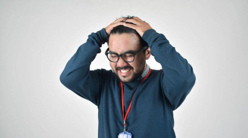 Dilema COVID-19 dan Pemutusan Hubungan Kerja (PHK): Strategi Bertahan Kalangan Pekerja