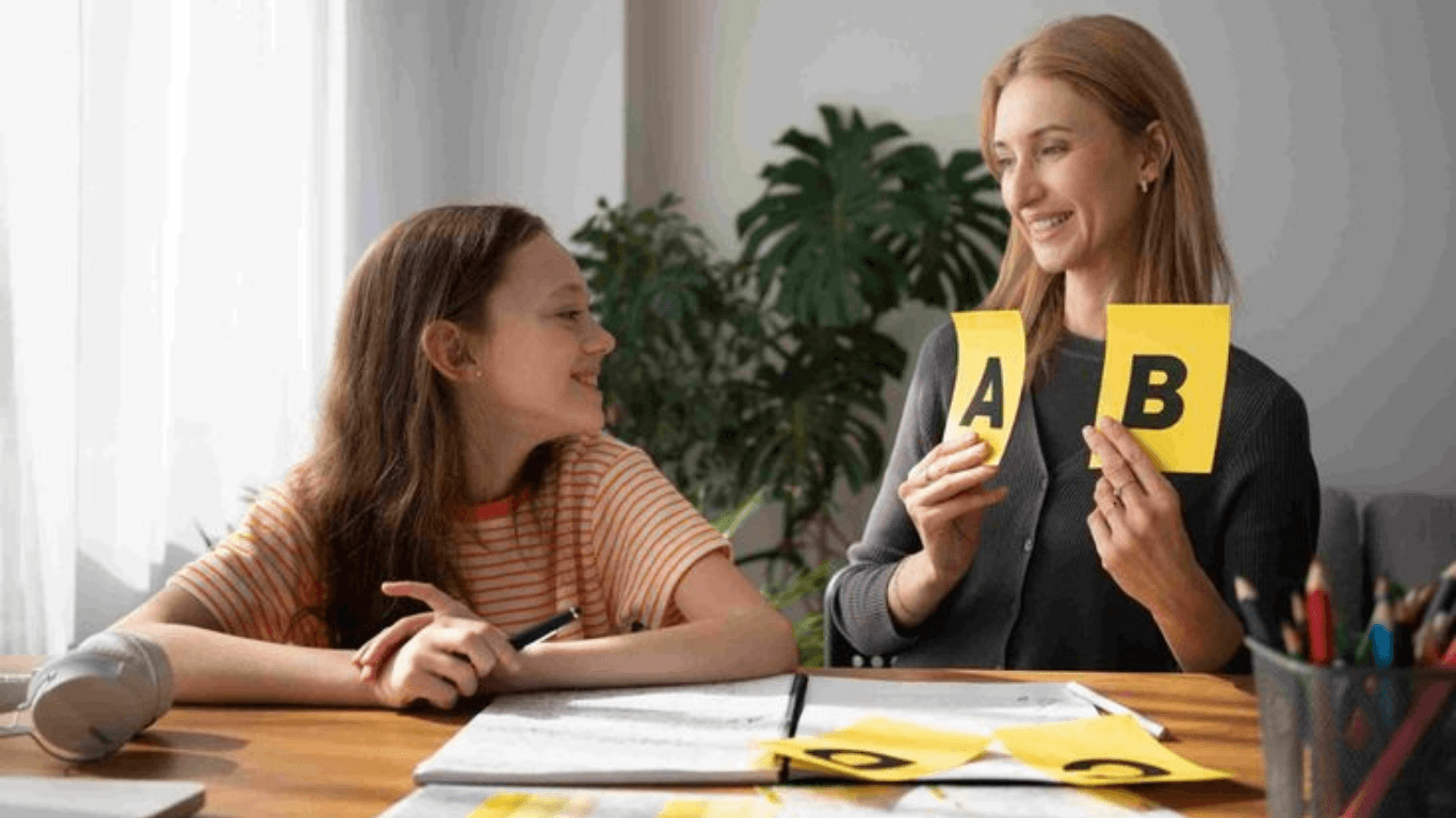 Kursus Bahasa Inggris Interaktif untuk Anak SD: Fun Learning, Real Progress