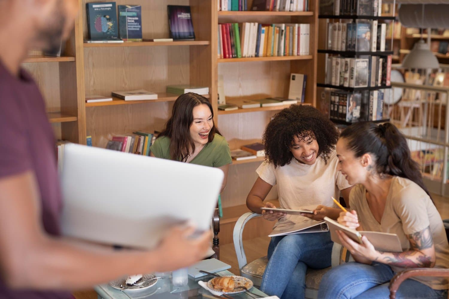 Panduan Lengkap dan Mendalam: Perbedaan There, Their, dan They’re dalam Bahasa Inggris