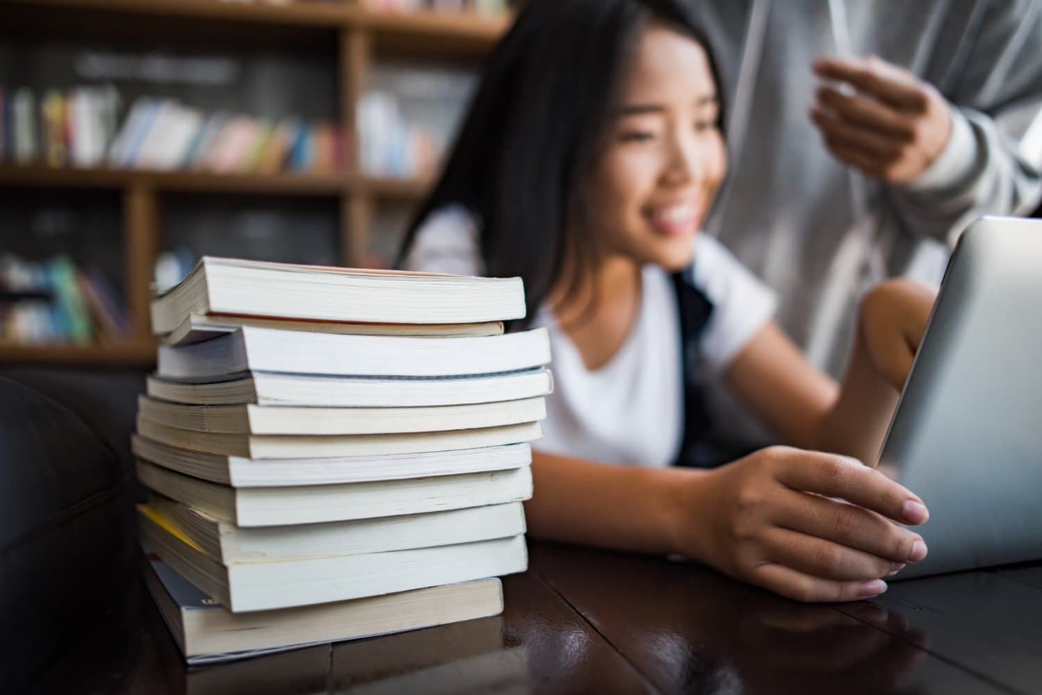 Governance dalam Pembelajaran Bahasa Inggris: Konsep yang Jarang Dibahas