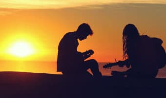 Belajar Bahasa Inggris Melalui Musik