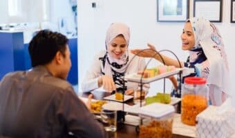 Kegiatan Lebaran yang Bisa Kamu Lakukan Selama #DiRumahAja