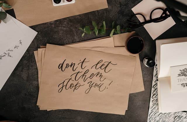 30 Quotes Bahasa Inggris Inspiratif untuk Penyemangat Kamu Hari Ini
