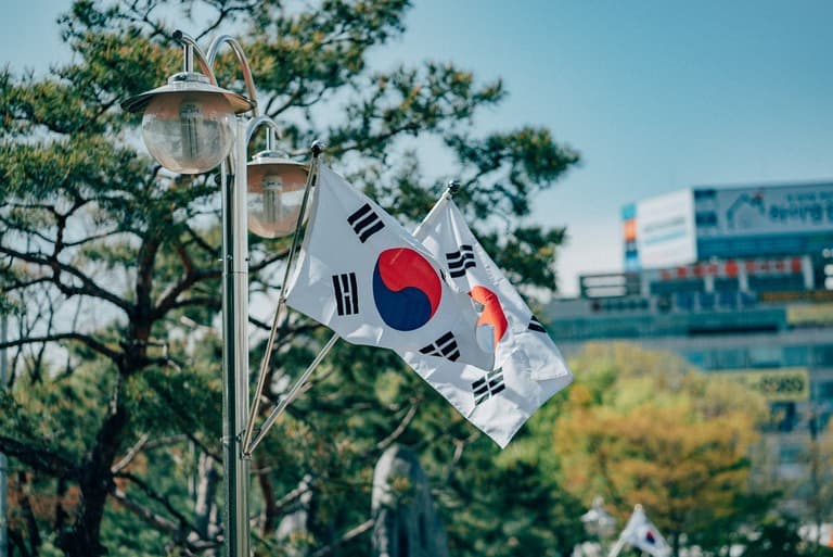 10 Tempat Wisata Paling Terkenal di Korea!
