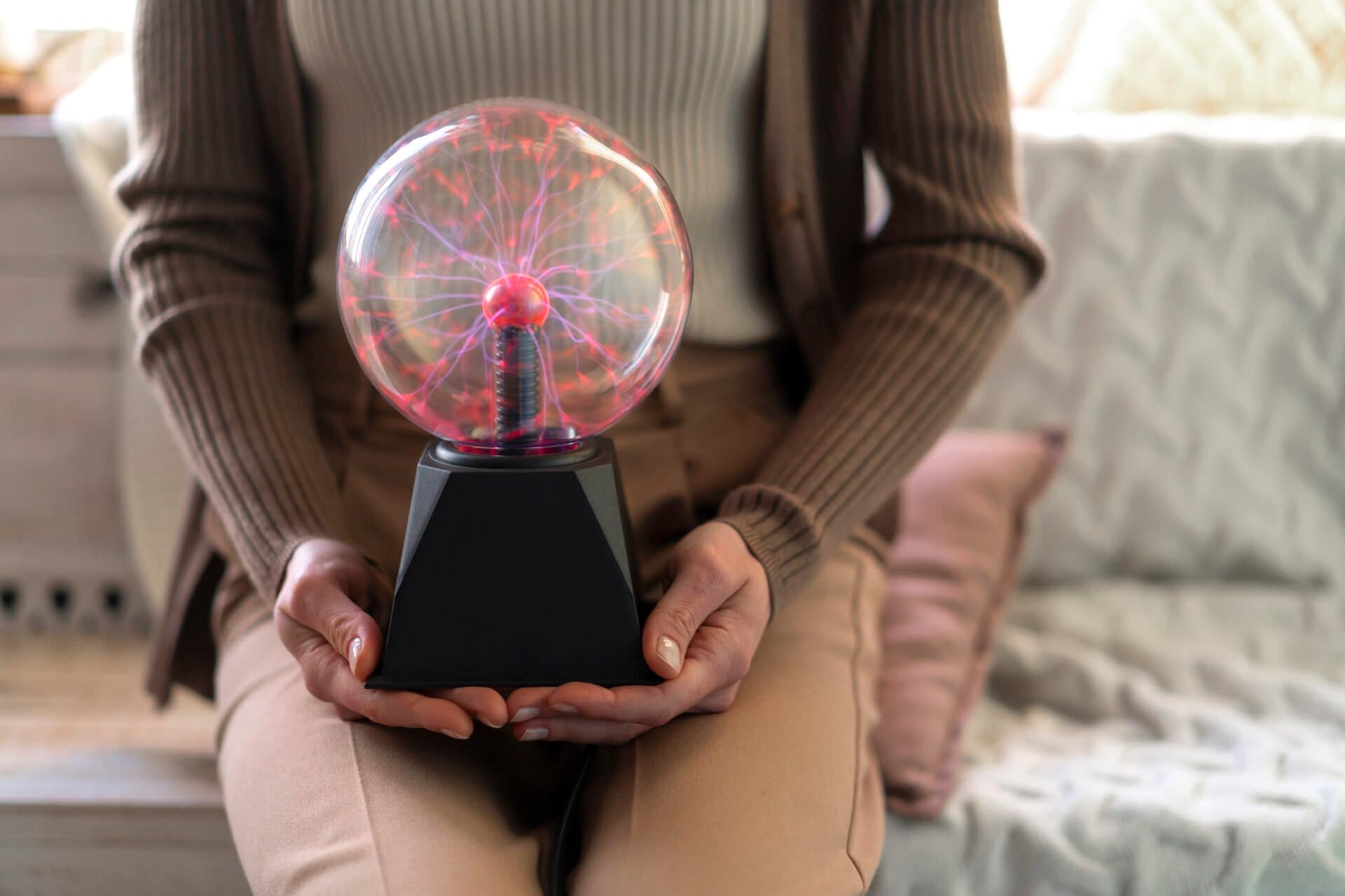 Law of Attraction: Konsep, Filosofi, dan Aplikasinya dalam Kehidupan Sehari-hari